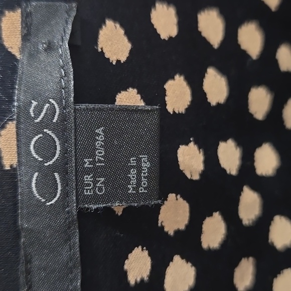 COS-100% Cotton Tee Long Sleeve Polka Dot-Size Medium - Picture 3 of 12